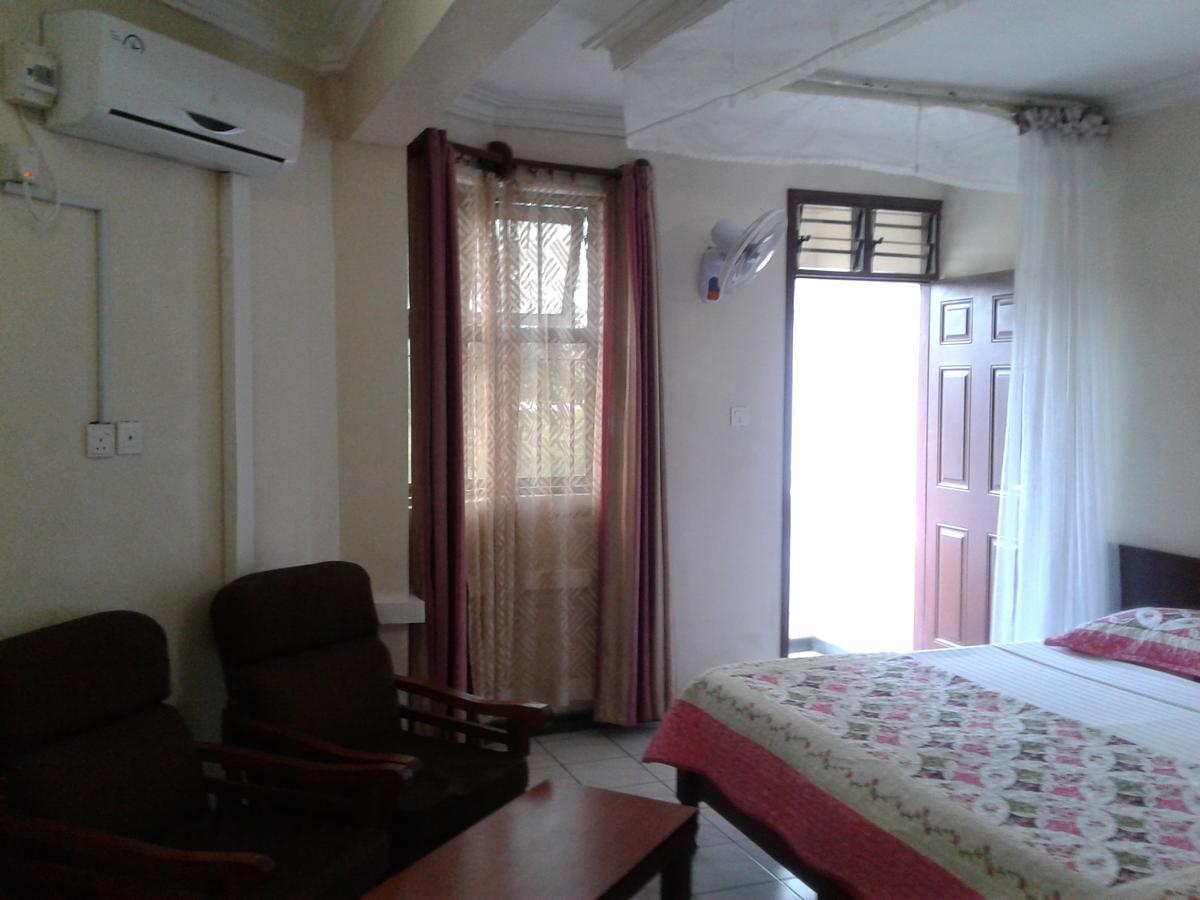 Coastgate Hotel Mombasa Extérieur photo