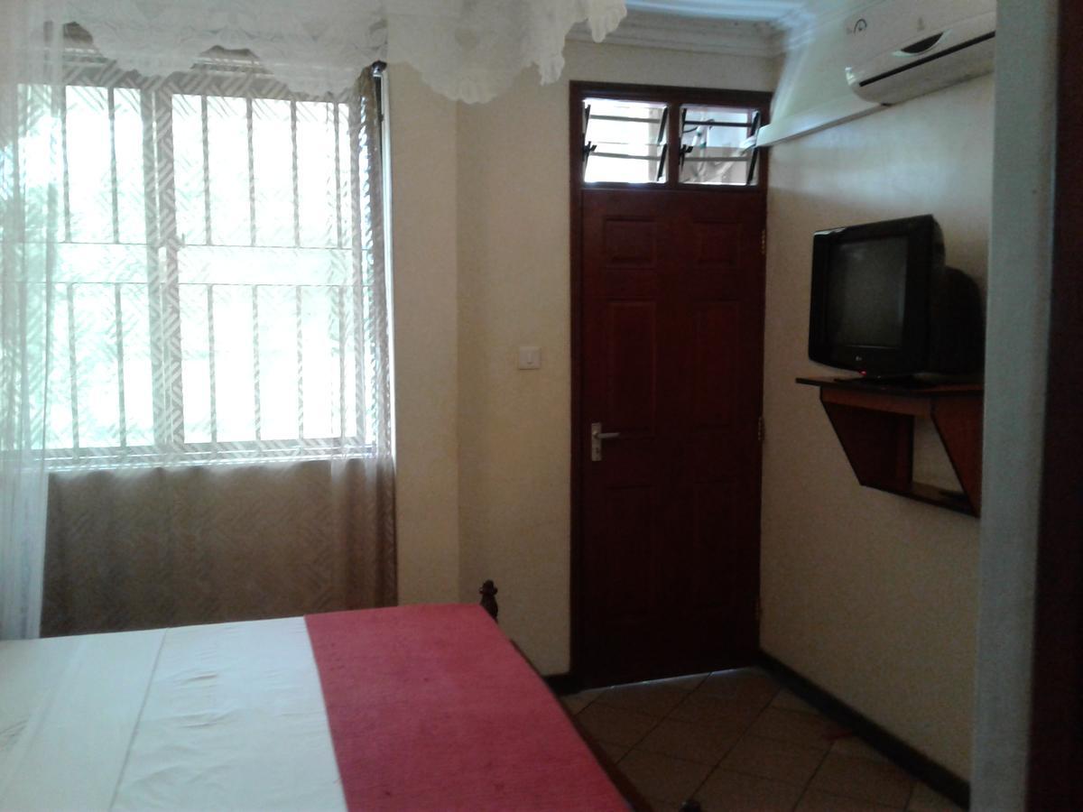 Coastgate Hotel Mombasa Extérieur photo