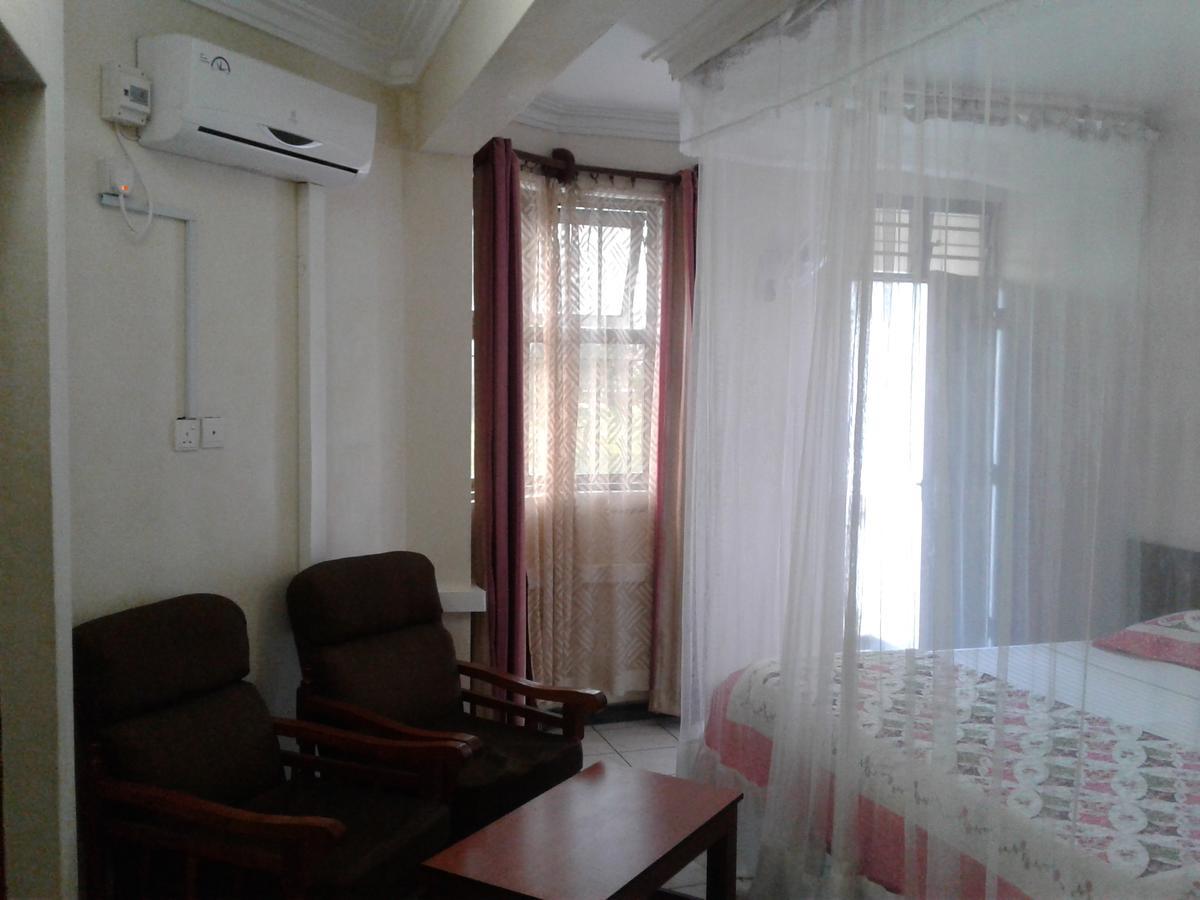 Coastgate Hotel Mombasa Extérieur photo