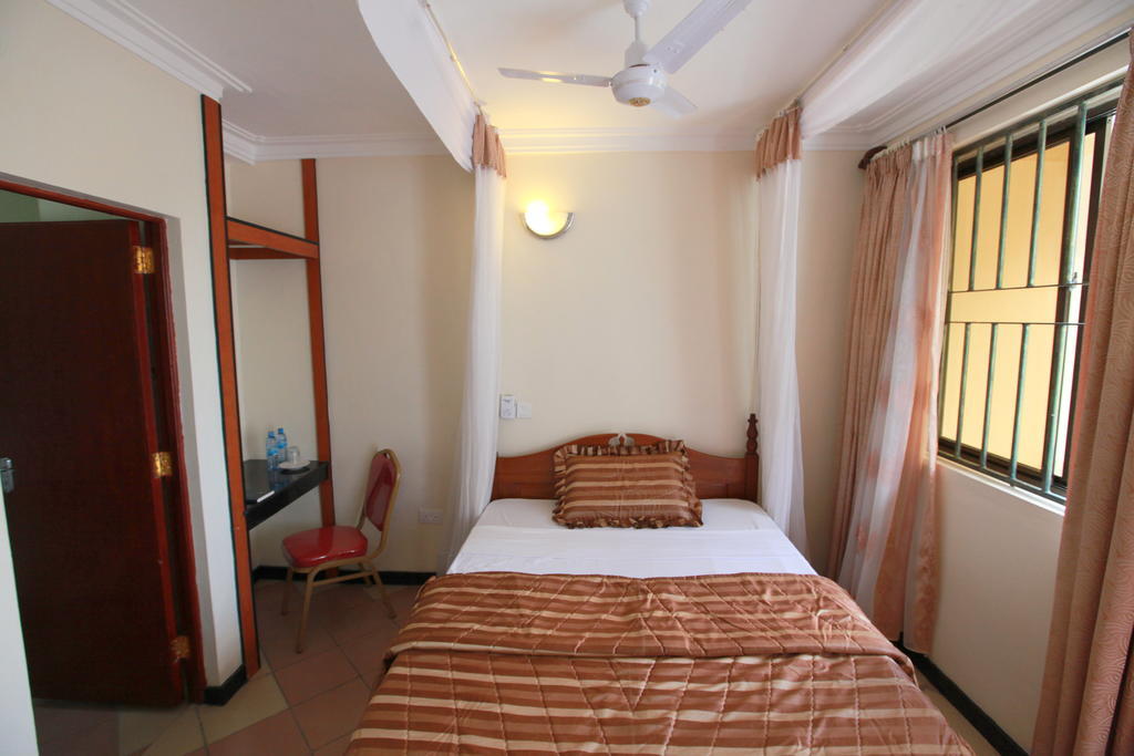 Coastgate Hotel Mombasa Extérieur photo